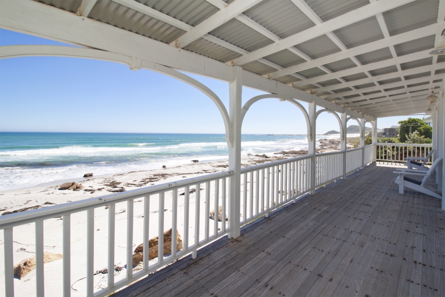 5 Bedroom Property for Sale in Misty Cliffs Western Cape